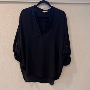 Lush V-Neck 3/4 Sleeve Blouse